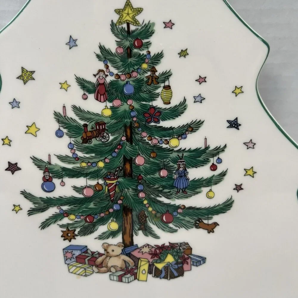 NIKKO Christmastime cheese board snack board Tree 10